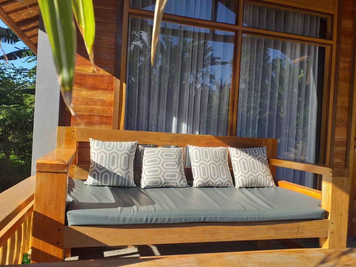 The Geckos Homestay Kelimutu Exterior foto